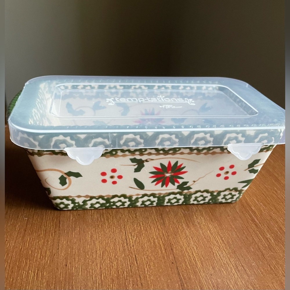 Temptations by Tara 12 oz Holiday Mini Loaf Pan Bakeware with Lid NWOT